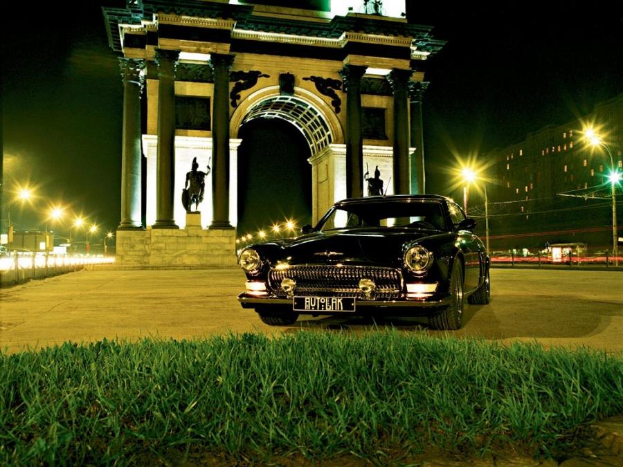  Volga V12 Coupe 2001 года  (фото 9 из 24)